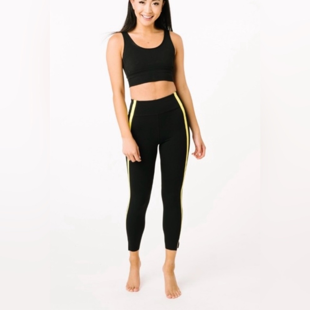 Zyia Active Neon Tape Luxe Leggings Black Neon Yellow 7/8